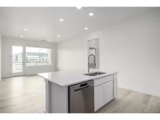 Photo #3: 3550280 Listing