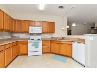 Photo #4: 3561458 Listing