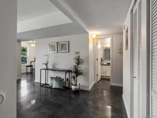 Photo #3: 3570046 Listing