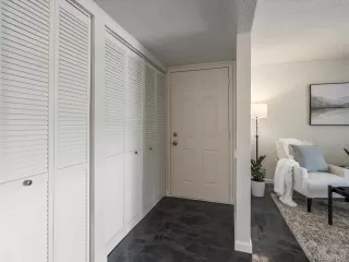 Photo #4: 3570046 Listing