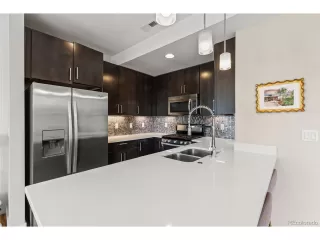 Photo #5: 3571921 Listing