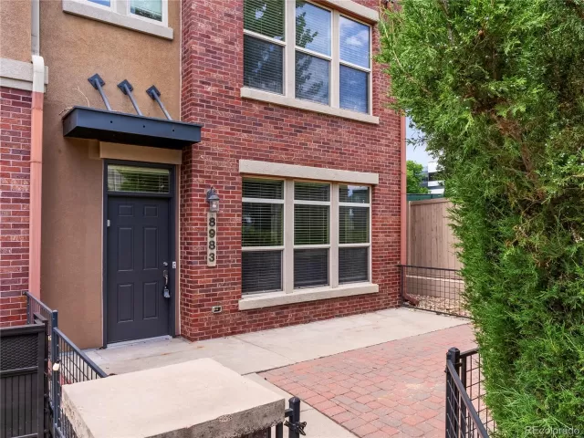 MLS: 3579840 Condo For Sale