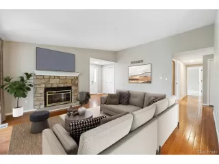 Photo #5: 3580571 Listing 