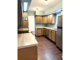 Photo #5: 3587333 Listing