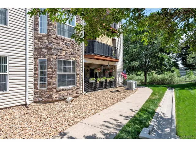 MLS: 3587810 Condo For Sale