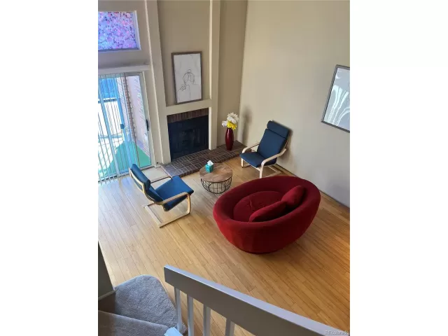 MLS: 3588165 Condo For Sale