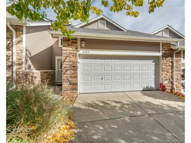 MLS: 3589504 Condo For Sale