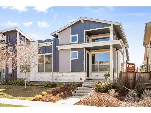 MLS: 3590030 Condo For Sale