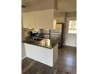 Photo #5: 3592100 Listing