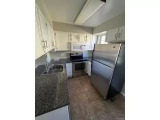 Photo #6: 3592100 Listing