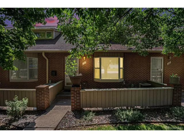 MLS: 3596451 Condo For Sale