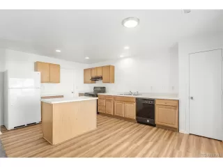 Photo #2: 3598971 Listing