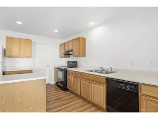 Photo #4: 3598971 Listing