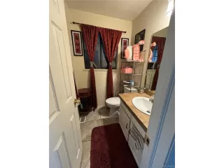 Photo #5: 3610885 Listing