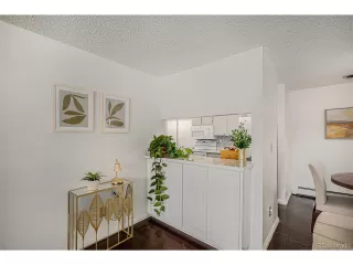 Photo #4: 3610903 Listing