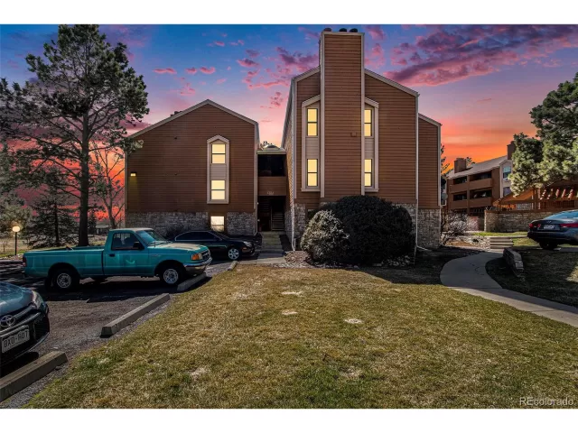 MLS: 3611138 Condo For Sale