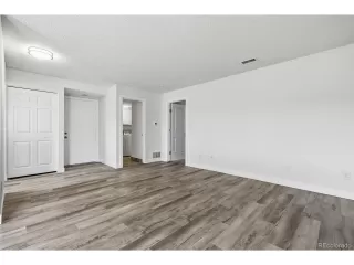 Photo #4: 3617659 Listing