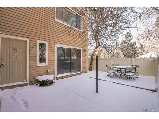 MLS: 3618981 Condo For Sale