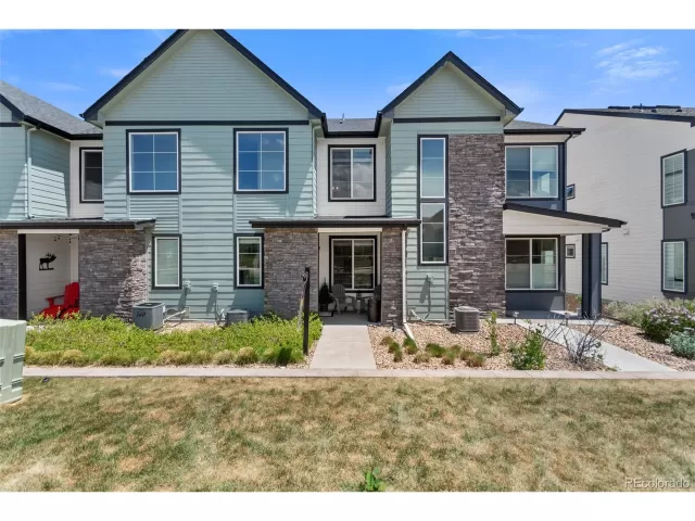 MLS: 3623909 Condo For Sale