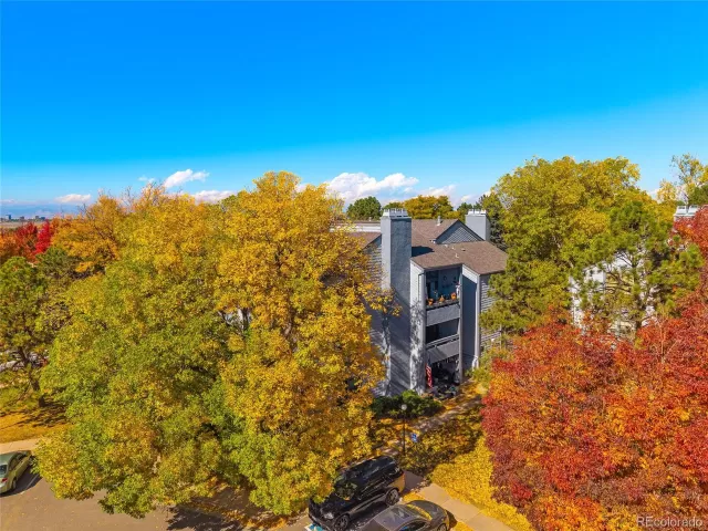 MLS: 3624762 Condo For Sale