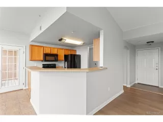 Photo #5: 3627662 Listing