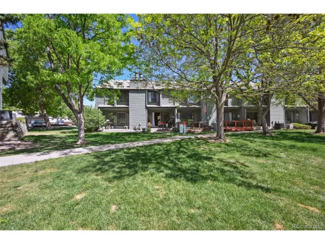 MLS: 3635949 Condo For Sale