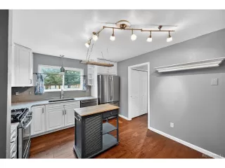 Photo #5: 3636489 Listing