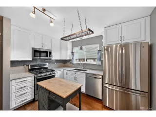 Photo #6: 3636489 Listing