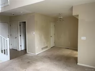 Photo #4: 3637159 Listing