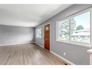 Photo #6: 3638861 Listing 