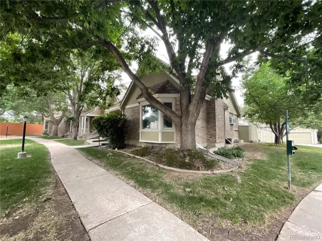 MLS: 3640937 Condo For Sale