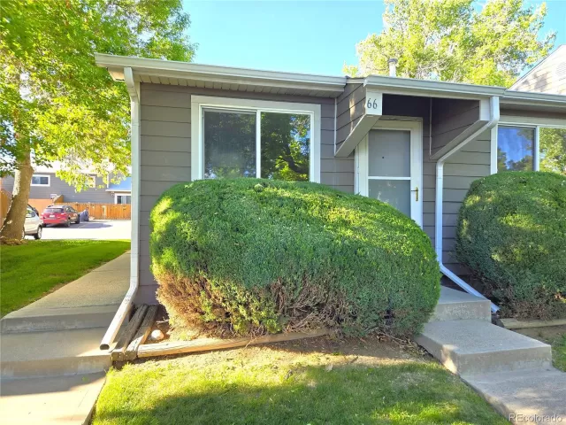 MLS: 3642480 Condo For Sale