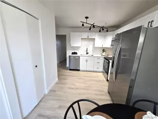 Photo #3: 3642480 Listing