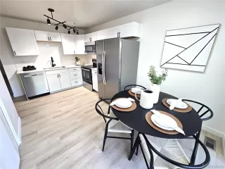 Photo #4: 3642480 Listing