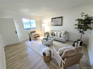 Photo #6: 3642480 Listing