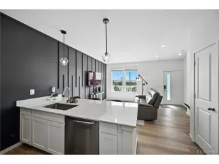 Photo #6: 3646649 Listing 