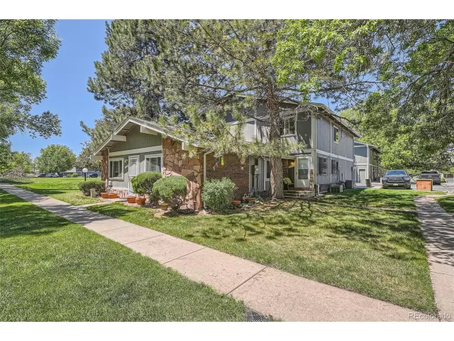 MLS: 3648955 Condo For Sale