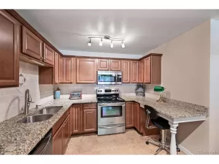 Photo #3: 3649954 Listing 