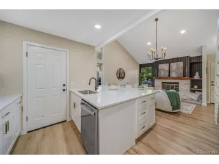 Photo #5: 3650171 Listing 