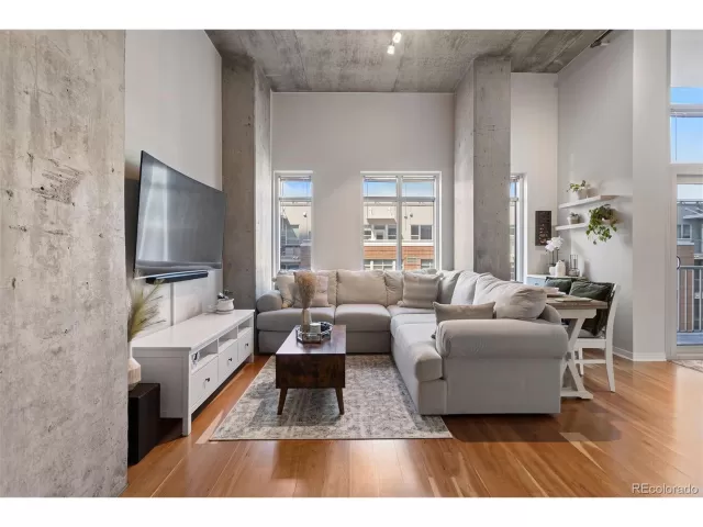 MLS: 3653475 Condo For Sale