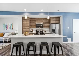 Photo #5: 3659409 Listing