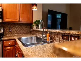 Photo #2: 3660688 Listing