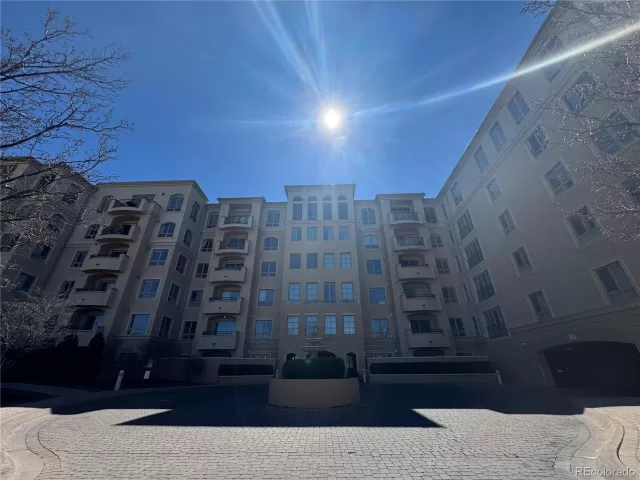 MLS: 3661630 Condo For Sale