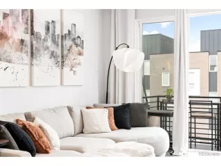 Photo #3: 3662057 Listing 