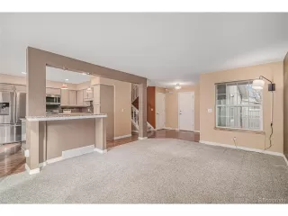 Photo #6: 3663286 Listing