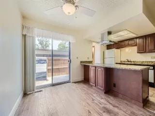 Photo #5: 3666995 Listing