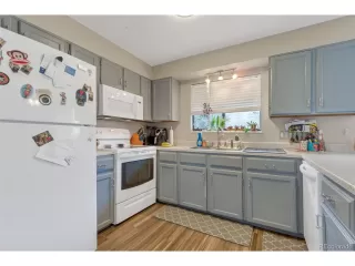 Photo #6: 3669043 Listing