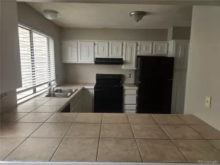 Photo #2: 3669489 Listing 