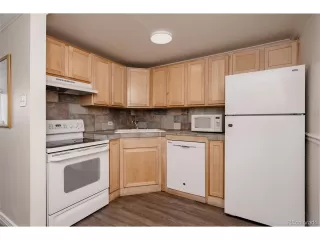 Photo #4: 3669770 Listing