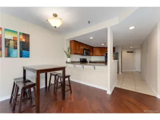 Photo #5: 3675792 Listing